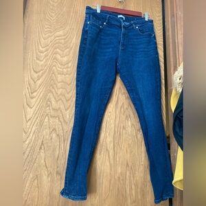 Loft size 12 curvy petite skinny jeans excellent condition